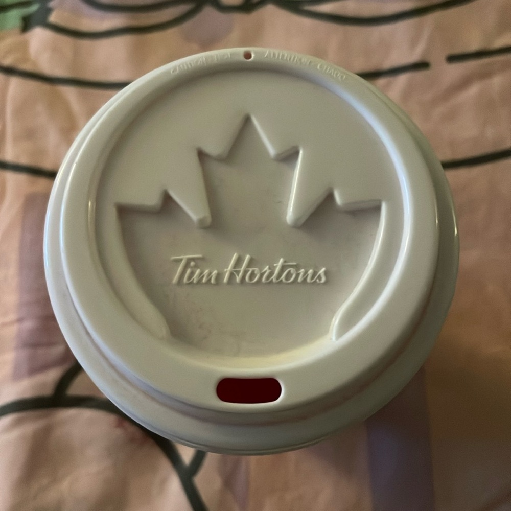 New Tim Hortons red and white Grande hot cold cup - Picture 5 of 5